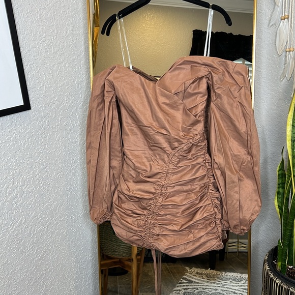 HOUSE OF CB 'Indra' Mocha Off The Shoulder Wrap Mini Dress NWOT - Picture 10 of 13